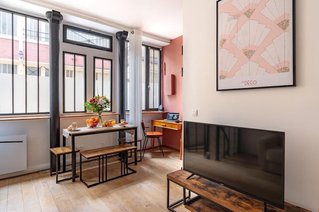 Appartement Magnifique Et Relaxant Avec Sauna Paris Extérieur photo